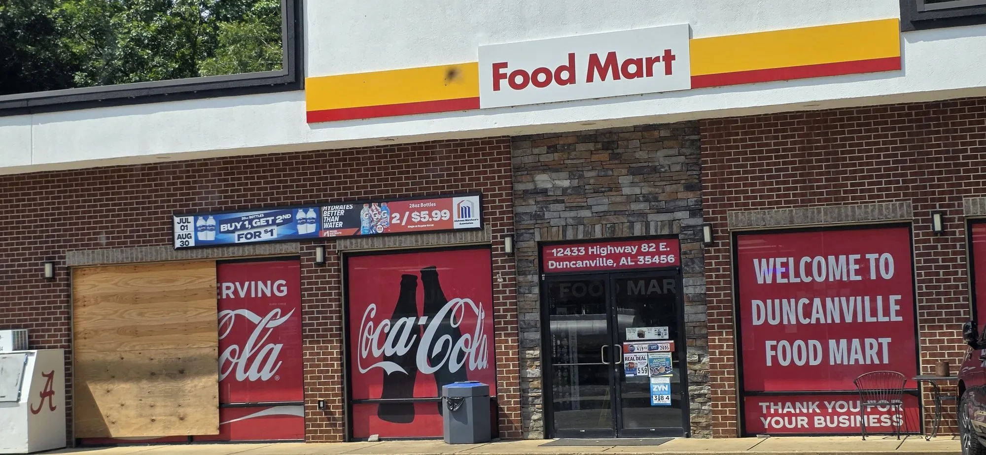 Duncanville Food Mart on Highway 82