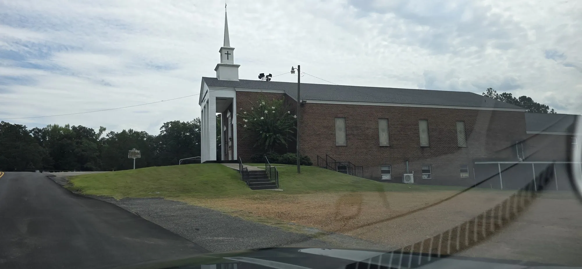 Grants Creek Baptist Church in Fosters