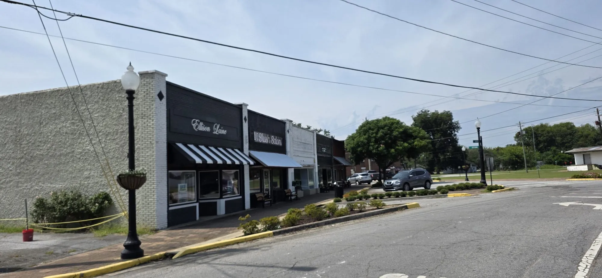 Downtown storefronts in Moundville